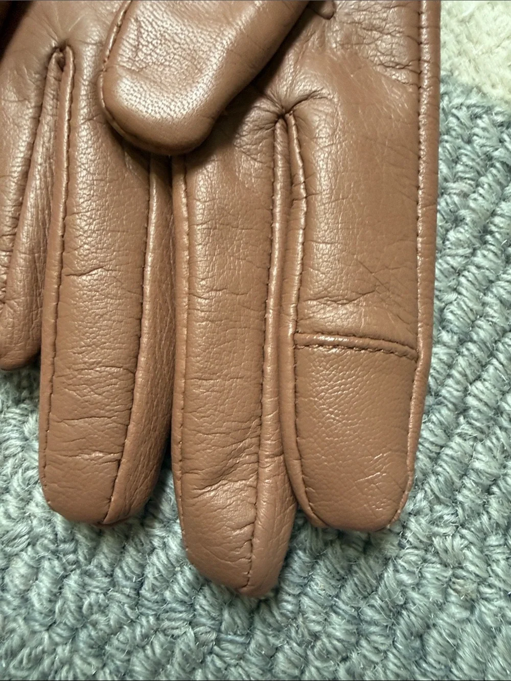 Kate Spade Cognac Goat Leather Spade Logo Gloves Brown Size S NWT